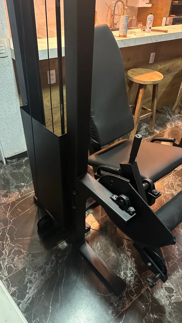 Cadeira extensora e flexora - Foto 4