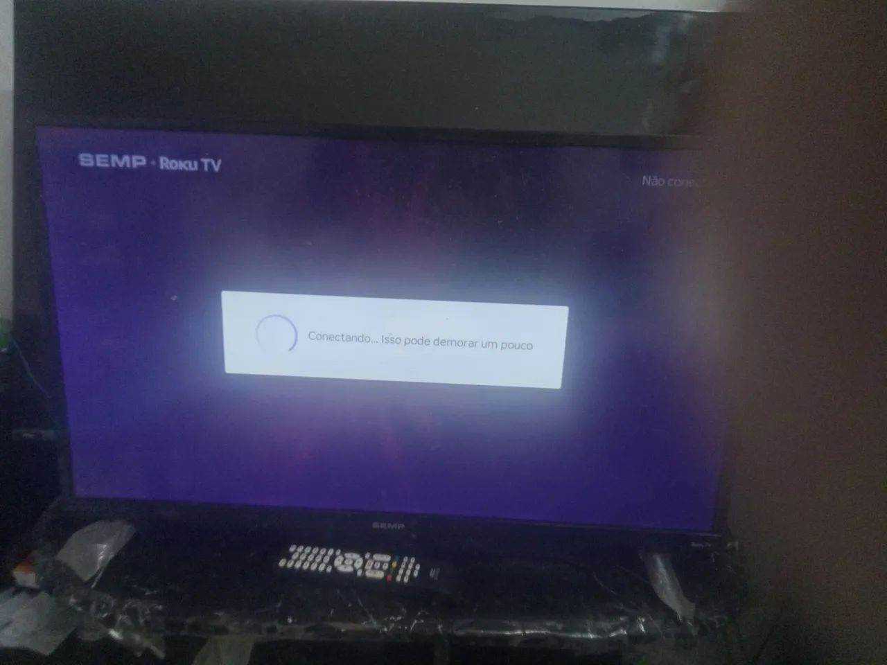 Duas TVs  smart tv 32 polegadas AOC e Semp Toshiba em perfeito estado. * - Foto 4