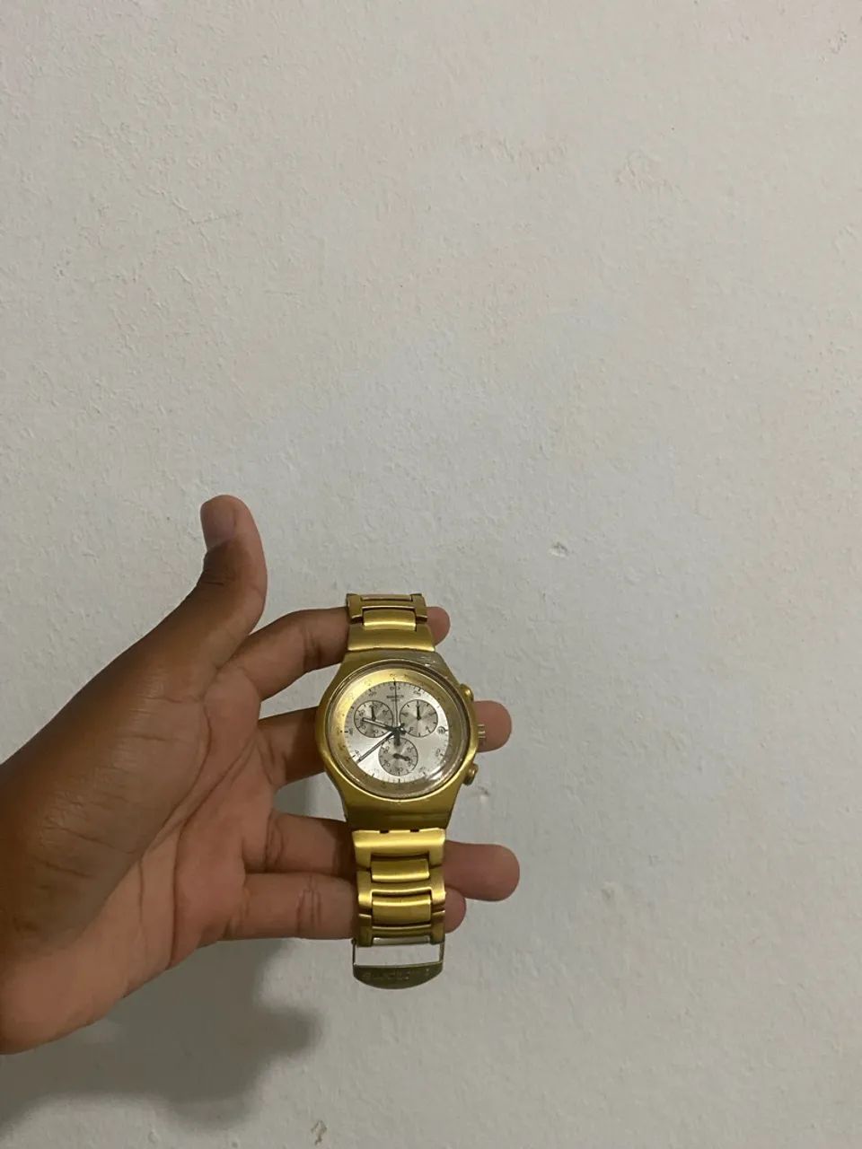 Swatch  cara branca
