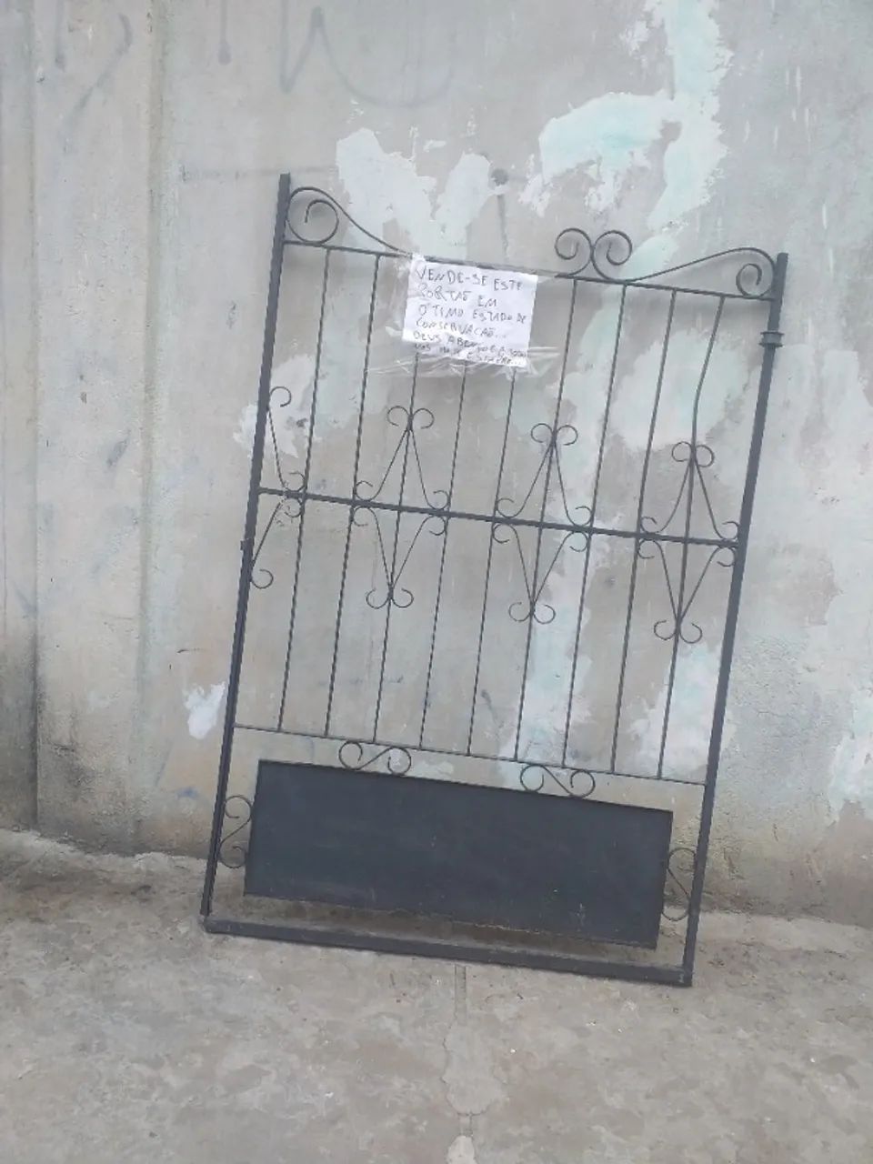 Vende-se um portão usado em ótimo estado de uso! - Foto 2