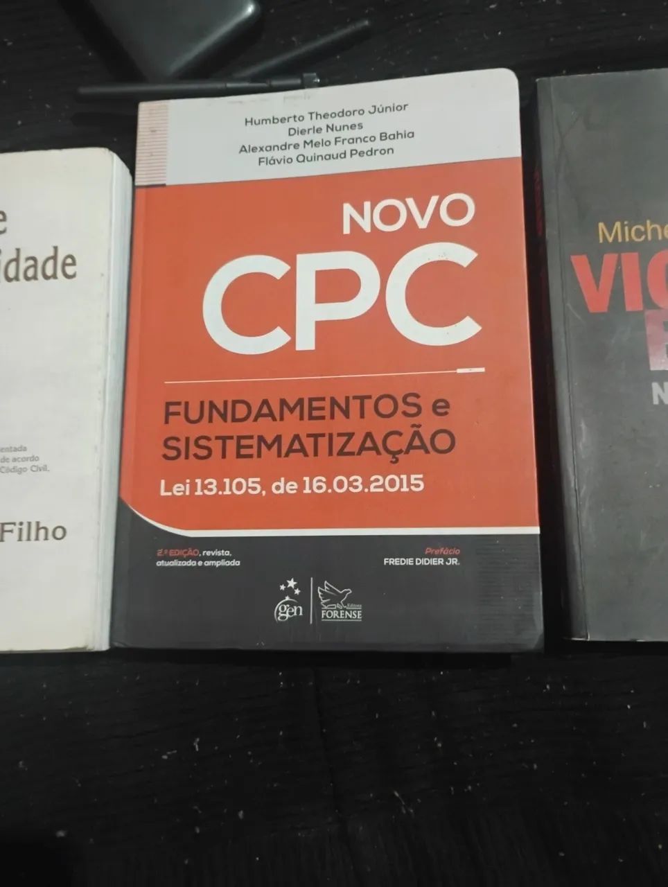 Livros de Direito  - Foto 3