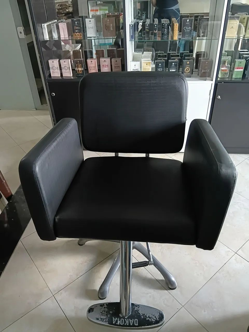 Cadeira de cabeleireira  - Foto 2