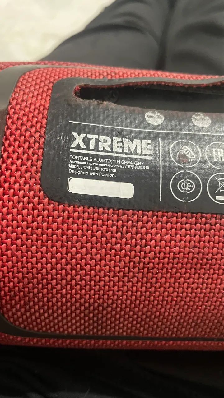 Caixa de Som JBL Xtreme Vermelha - Original e Impecável! - Foto 2