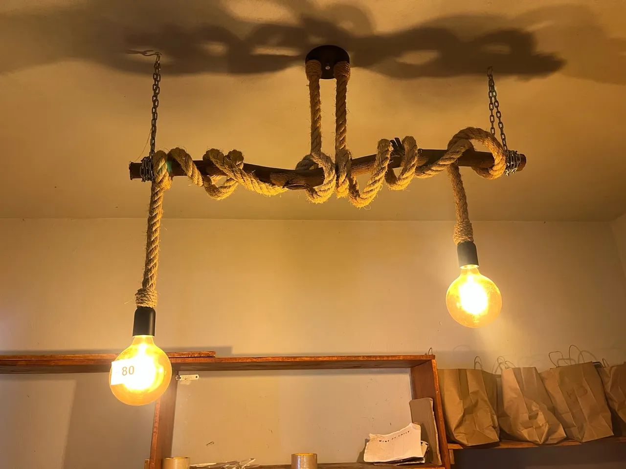 Lampada amarela  - Foto 2