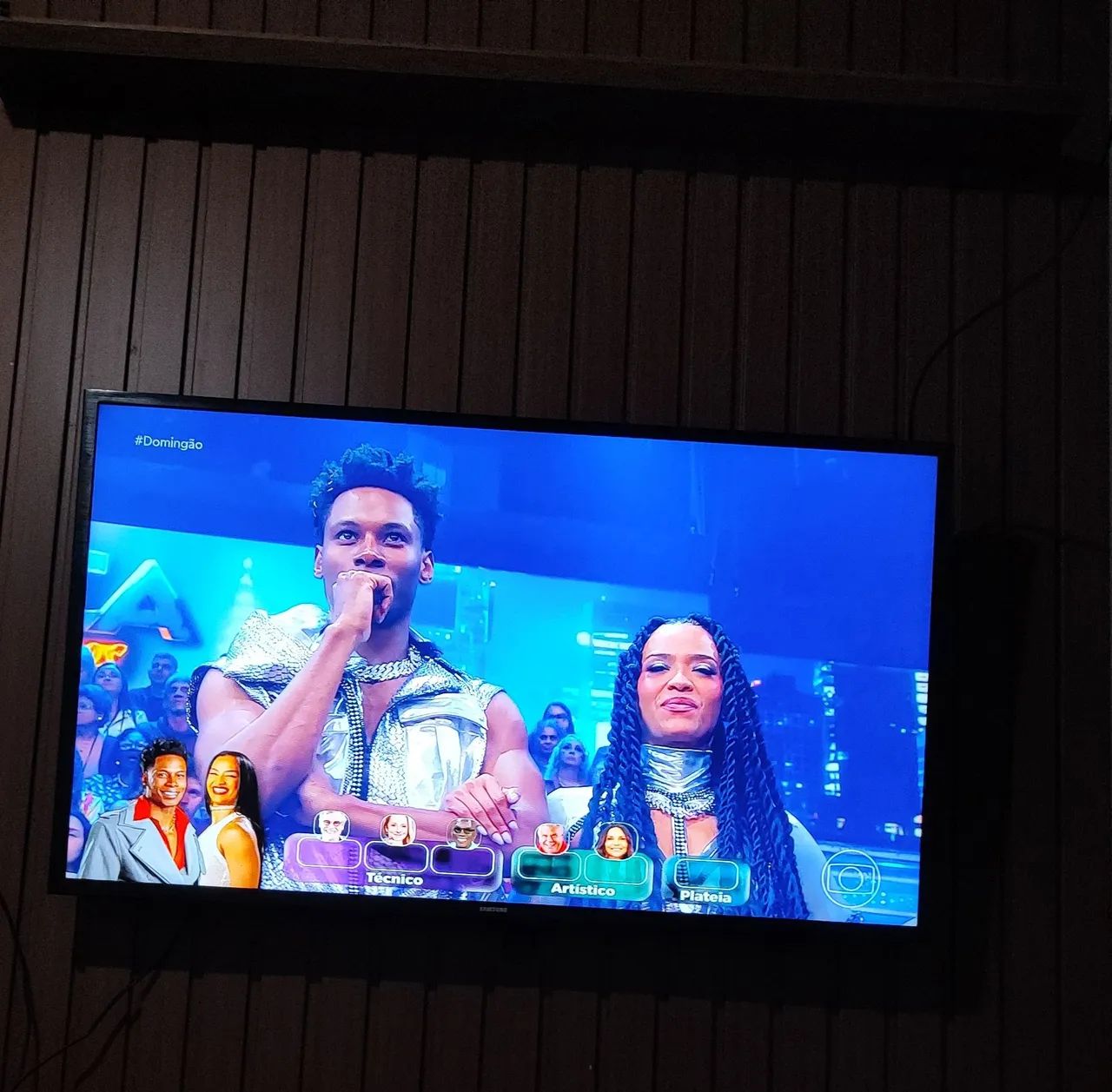 TV  - Foto 4