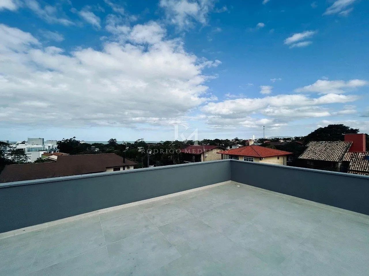 Casa de alto padrão com vista mar no Campeche/SC - Foto 5