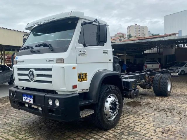 VW 17190 Worker no chassi 2013  - Foto 3