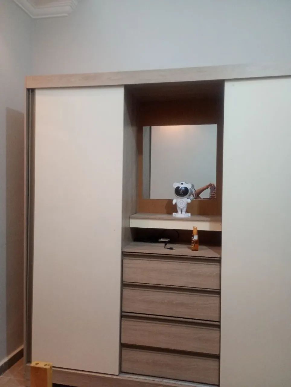 Guarda roupa 