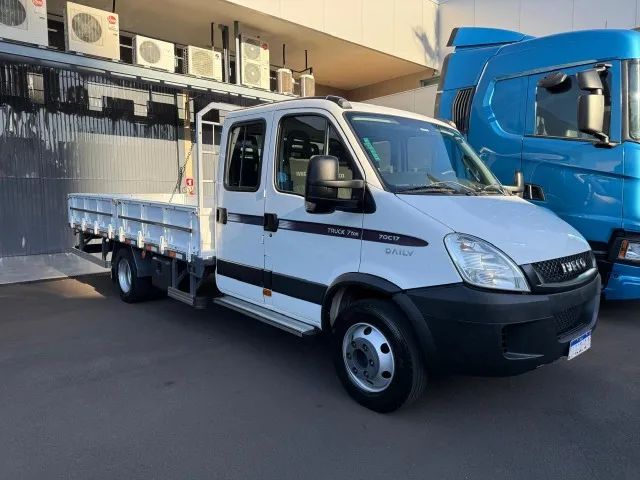 IVECO DAILY 70C17 HD CD Truck 7 Ton - Foto 2