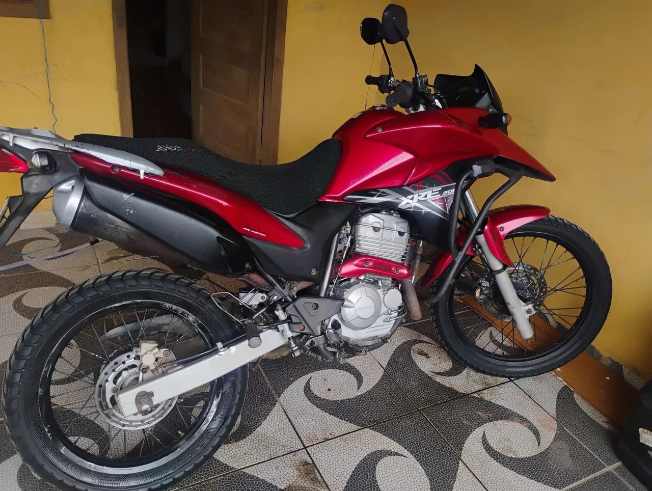 Moto XRE 300 