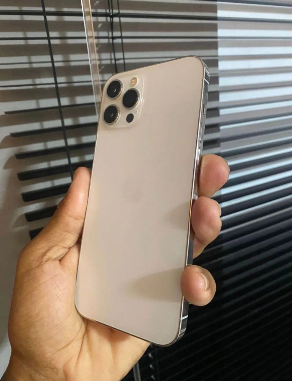 iPhone 12 pro Max 256 gb. Funcionando perfeitamente sem nenhum detalhe. - Foto 5