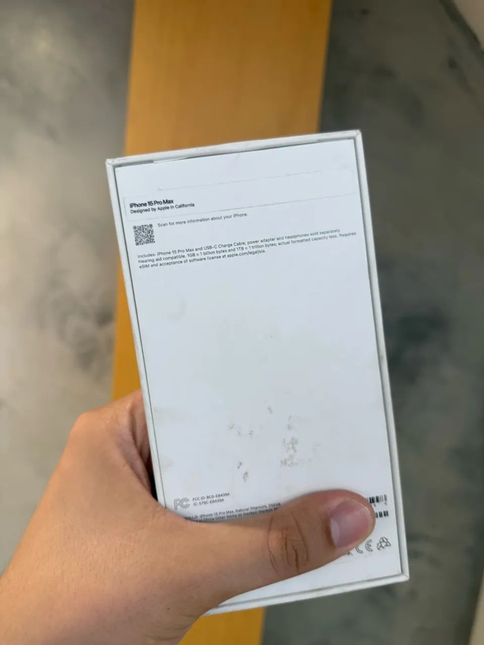 Caixa de iPhone 15 Pro Max 256GB natural  - Foto 4