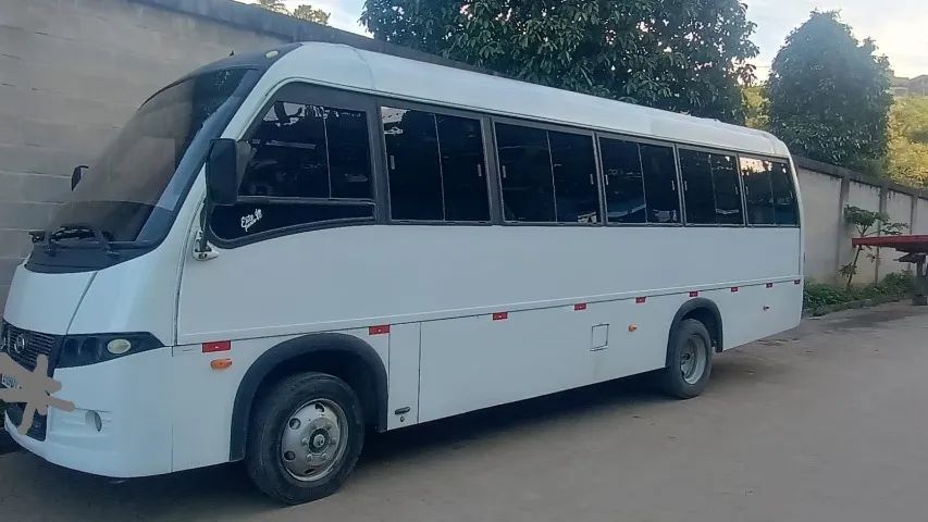 Vendo microônibus Volare W8 com 32 lugares  - Foto 2