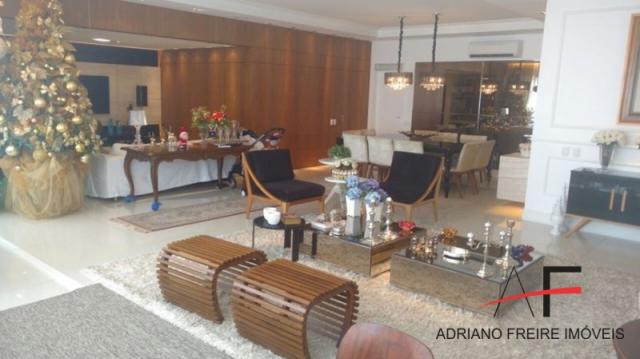 Excelente apartamento, mobiliado, com 3 suítes, na Rua Ana Bilhar