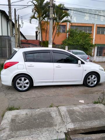 Nissan Tiida 1.8 SL automático Teto solar, segundo dono - Foto 4