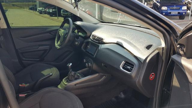 Onix 1.4 LT Flex - 2013 - Foto 9
