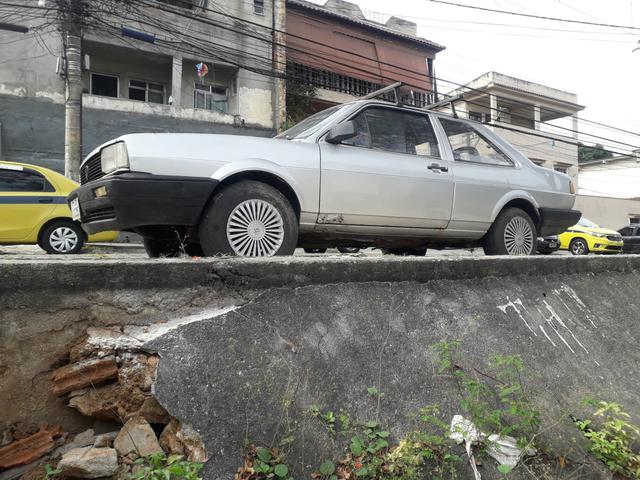 Santana 85 motor ap 1.8 álcool gnv