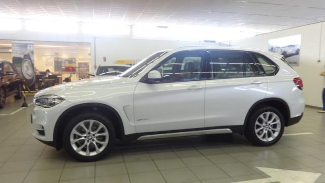 BMW X5 3.0 4X4 30D I6 TURBO DIESEL AUTOMATICO 2015 - Foto 3