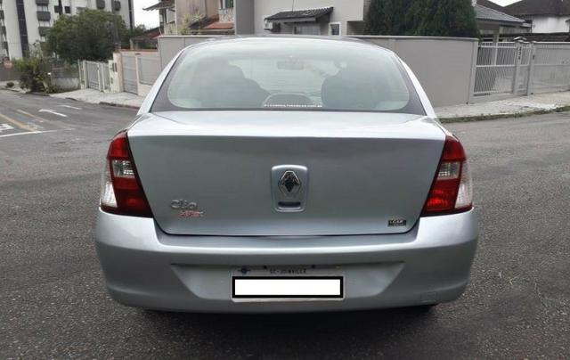 Clio Sedan 1.0 Expression (Abaixo da Fipe!!) - Foto 7