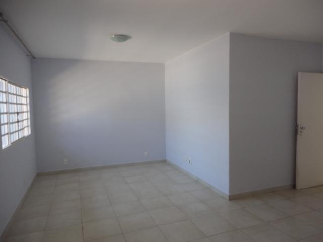 Qe 34 linda, na laje, terreno de 200m² - Foto 6