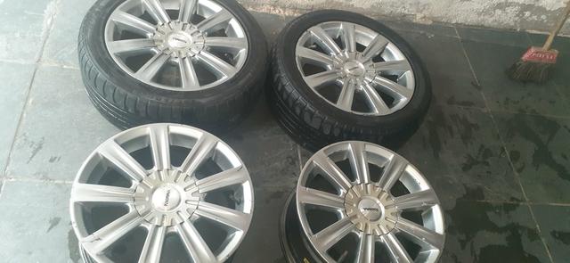 Vendo RODAS ARO 15 semi novas!!