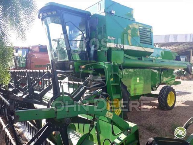 Colheitadeira de Grãos John Deere 1185