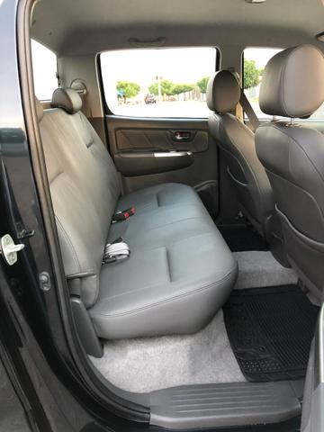 Toyota hilux srv ano 2015 top - Foto 15