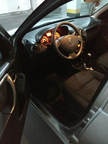 Vende-se Carro - Sandero Expression 2012 1.6 - Foto 14