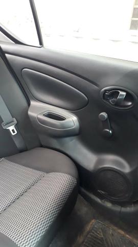 Vendo um Versa Sedan 2016!!! - Foto 7