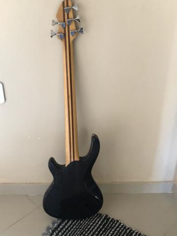 Contrabaixo - Foto 3