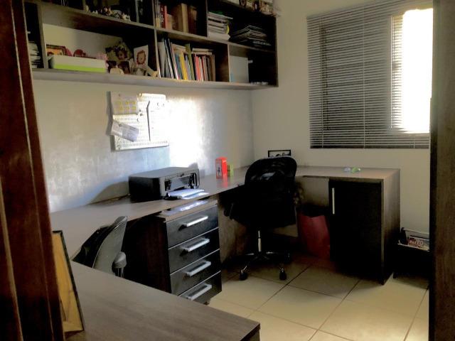 Vendo Sobrado com 3 quartos no Condomínio May Flower - Bairro Goiabeiras em Cuiabá - Foto 5