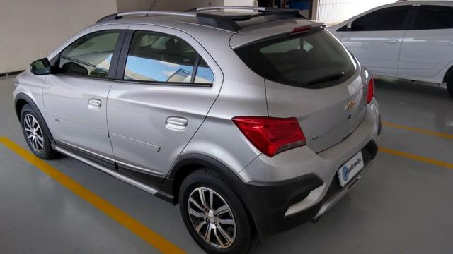 Onix Activ 1.4 - Foto 4
