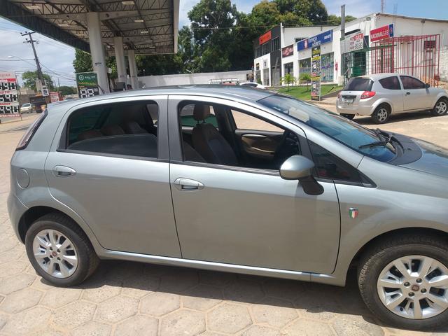 Punto Itália 2016 1.4 (Attractive) CARRO EXTRA - Foto 2