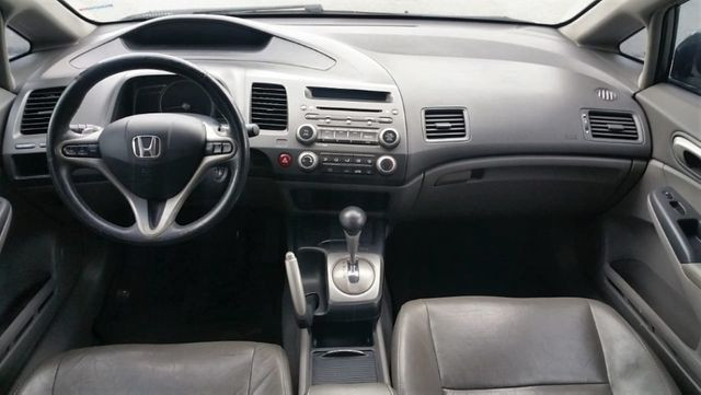 Civic 1.8 Flex Automático LXL com Paddle Shift Financio ou Troco - Foto 3