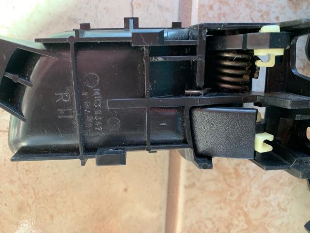 Maçaneta interna mitsubishi tr 4 original cada 50 reais - Foto 6