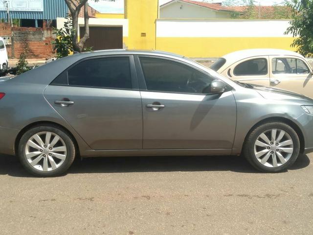 Cerato 1.6 2011 - Foto 2