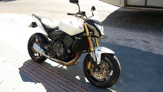 HORNET CB 600 IMPECÁVEL