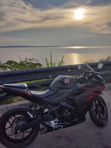 YAMAHA R3 2018
