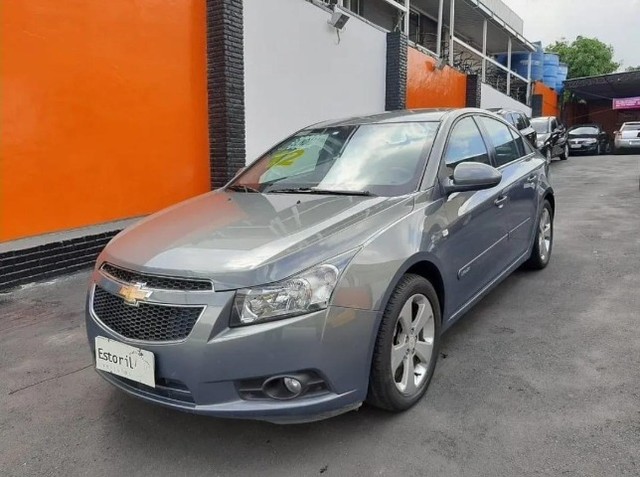 CRUZE 1.8 LT