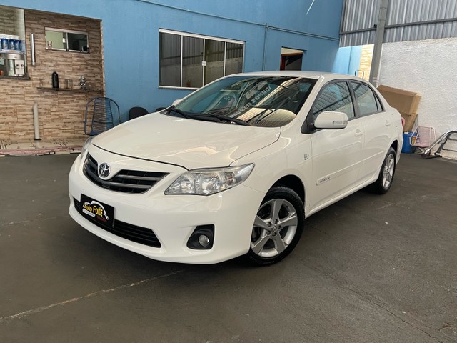 TOYOTA COROLLA XEI 2.0 AUTOMÁTICO 2014