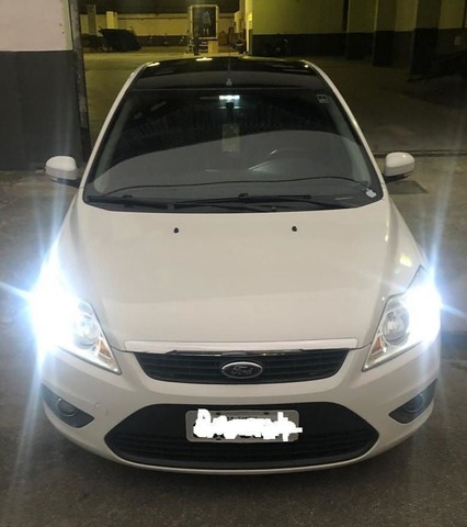 FORD FOCUS 1.6 COMPLETO