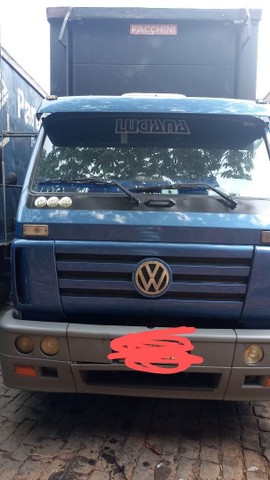 CAMINHÃO