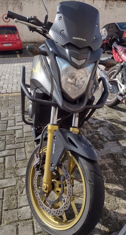 MOTO TOP