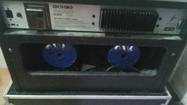 Meteoro VOLCANO 200w com CASE - Foto 3