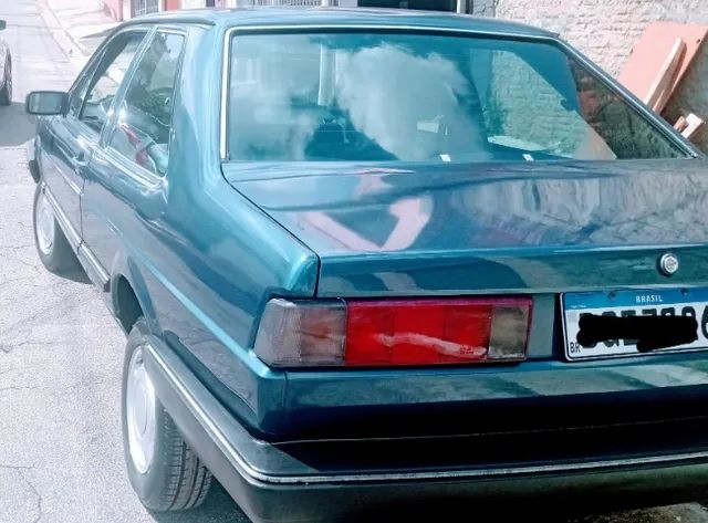 Volkswagen Santana CLI /CL /C 1.8/2.0 /SU 2.0 2p/4p (álcool) 1988