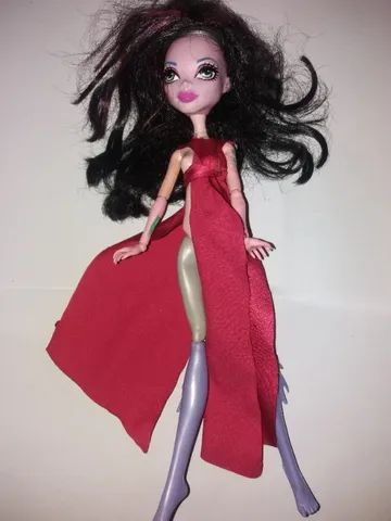 Boneca Antiga Monster High Clawdeen Wolf Roupa Original Mattel