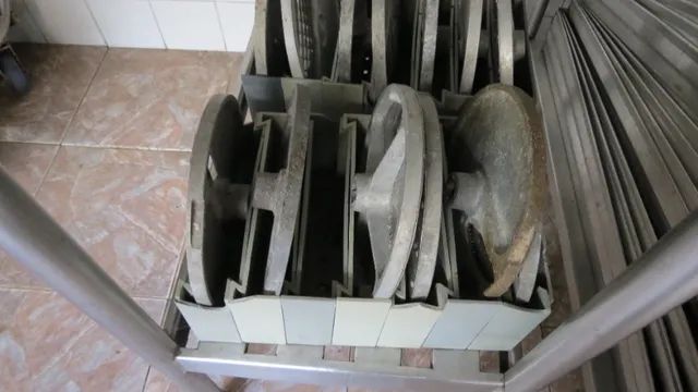 Processador de alimentos   Diversos discos de cortes.  - Foto 3