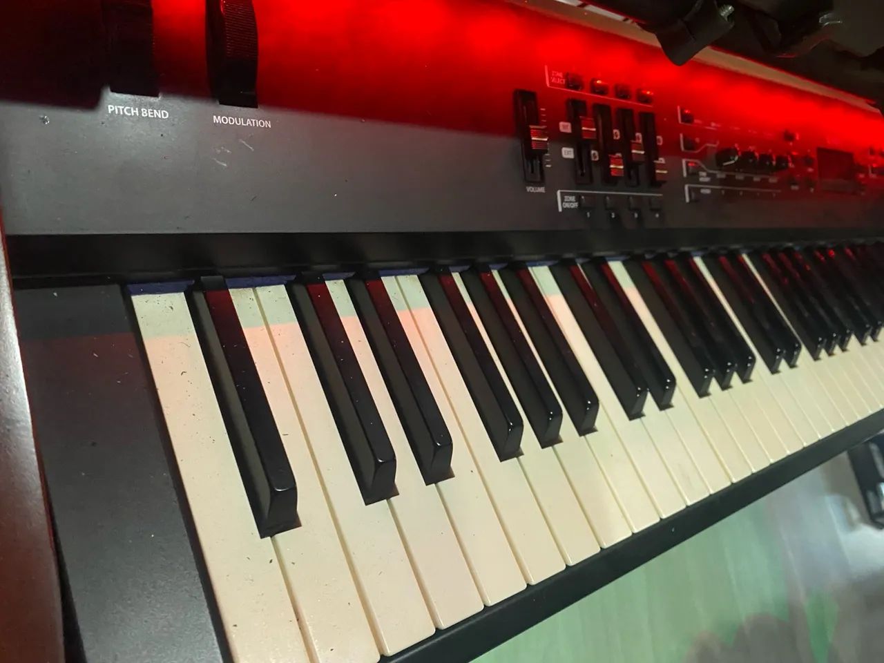 Stage piano Kawai MP6- Excelente   - Foto 2