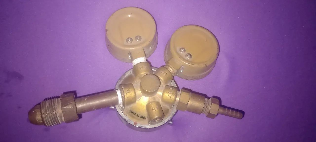 Registro/regulador de pressão para cilindro - Foto 2