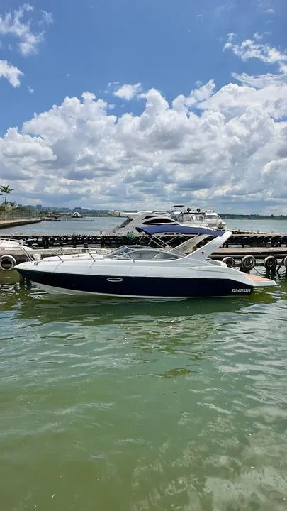 Phantom 260 com Mercruiser 5.7 300Hp 2009